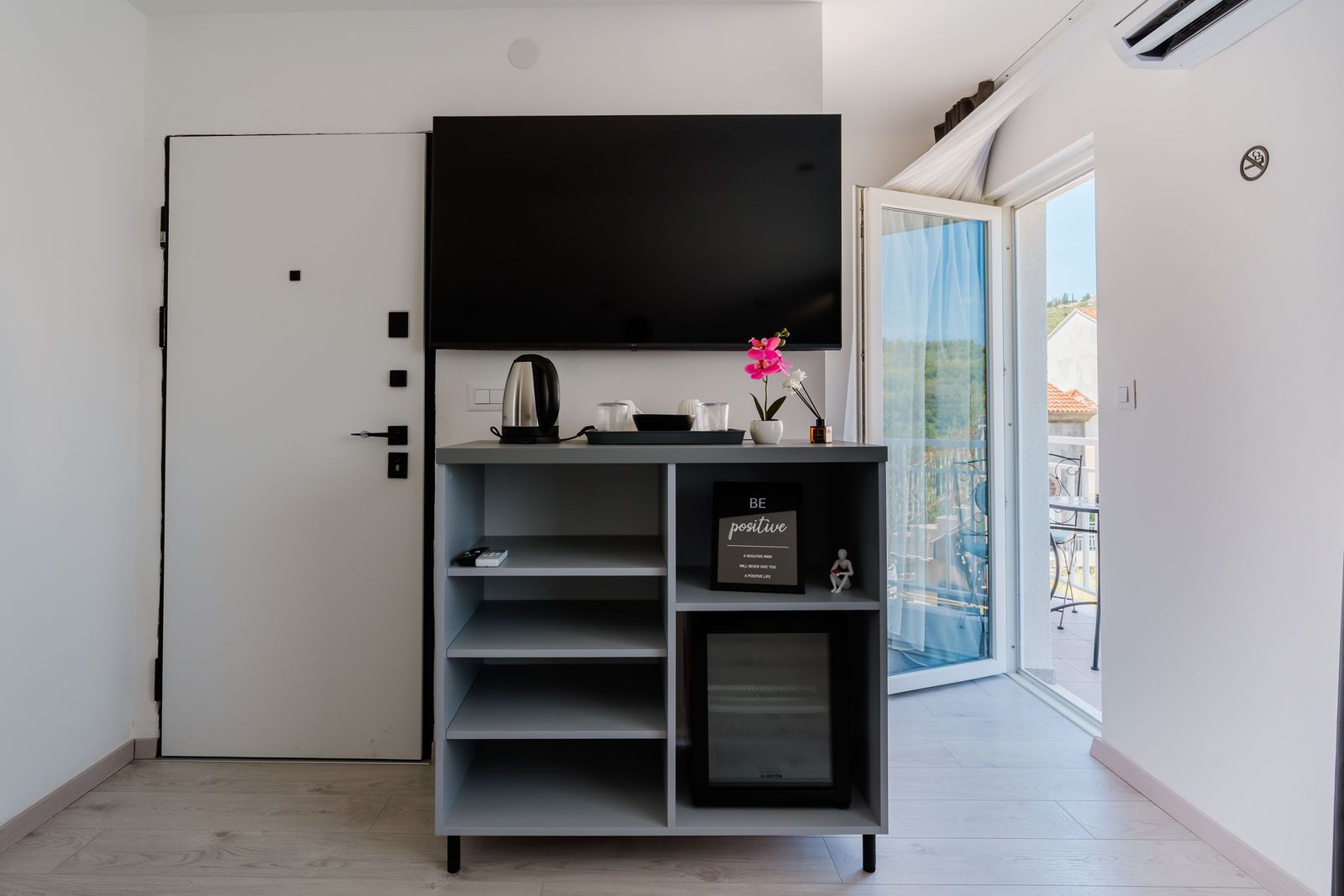 Interijer sobe – Matej's rooms